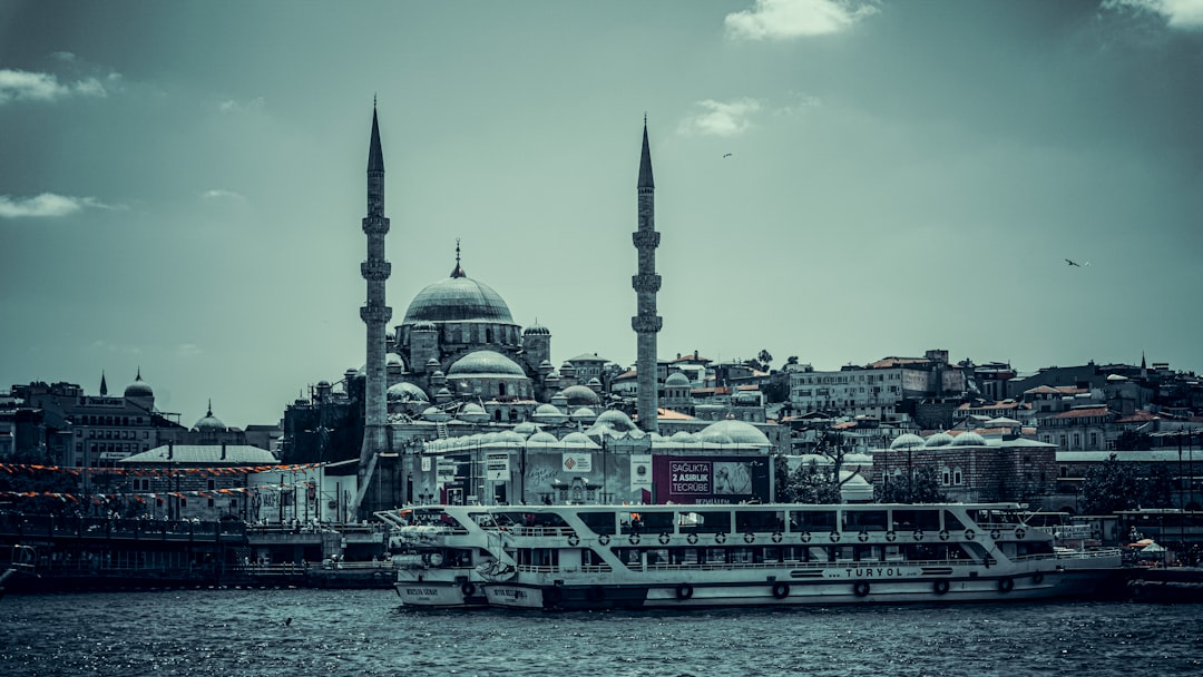 Türkiye’de gayrimenkul yatırımı: getiri potansiyeli ve risk analizi