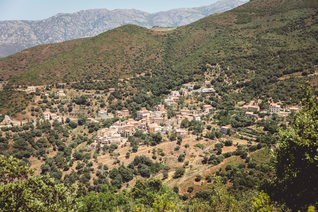 Où acheter en Corse ? Nord, sud ou montagne : choisir son coin de paradis