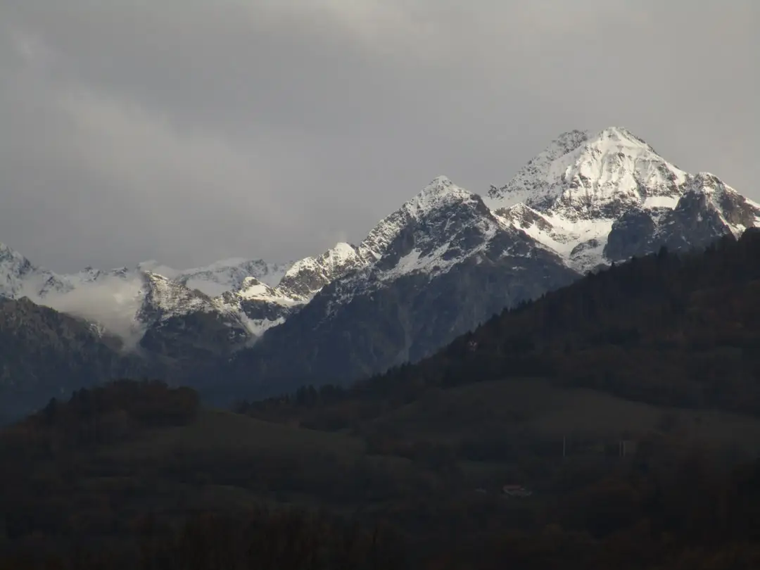 Les plus beaux villages de Midi-Pyrénées : bastides perchées et art de vivre du Sud