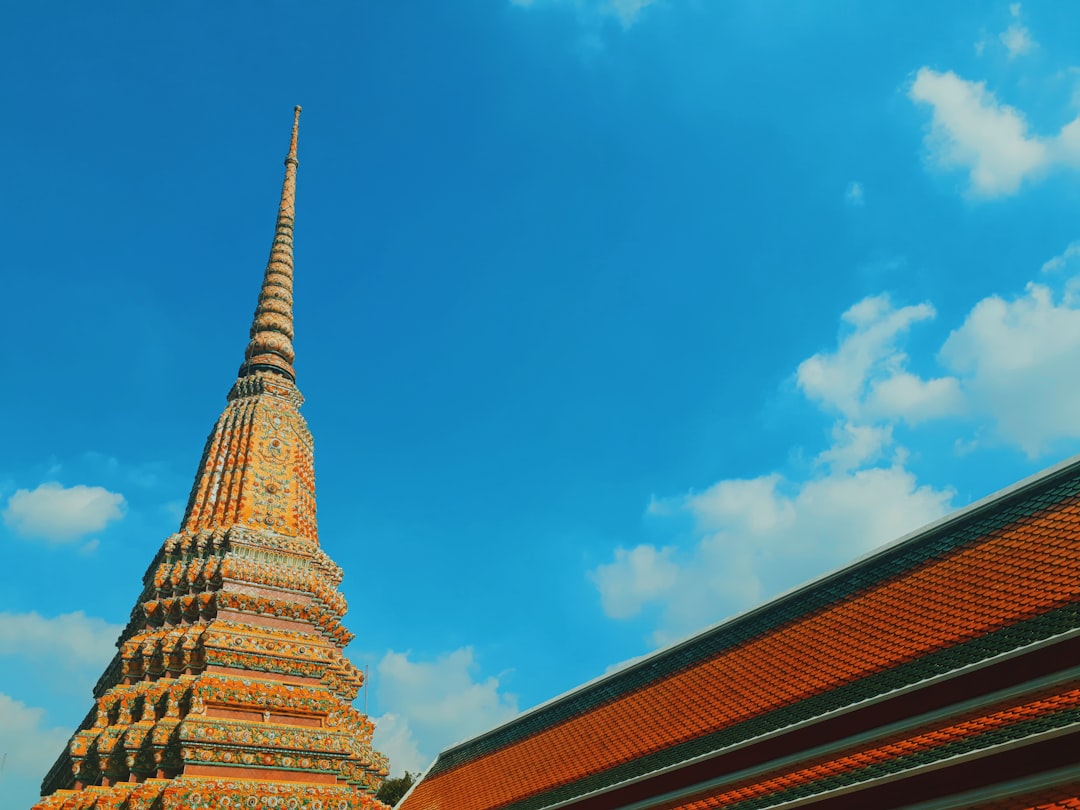 Vivere in condominio in Thailandia: servizi comuni, regole e vita quotidiana per gli expat