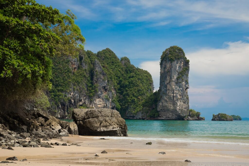Waarom Thailand? 10 voordelen van wonen en een huis kopen in Thailand
