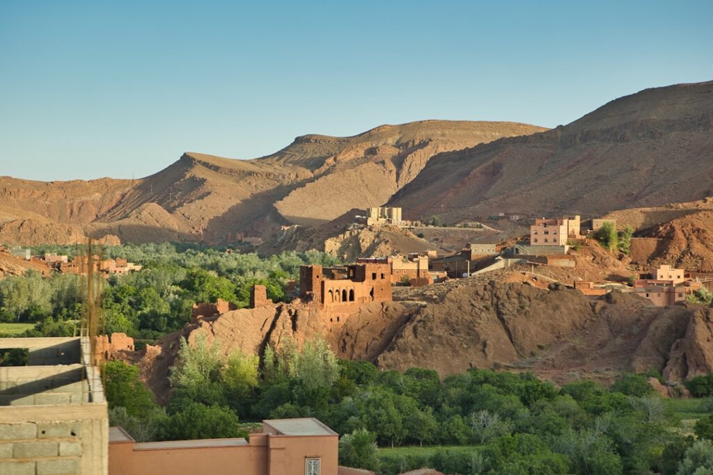 عقار أم عقار آخر؟ كيف تقرر بين خيارين مناسبين لشراء المنزل؟