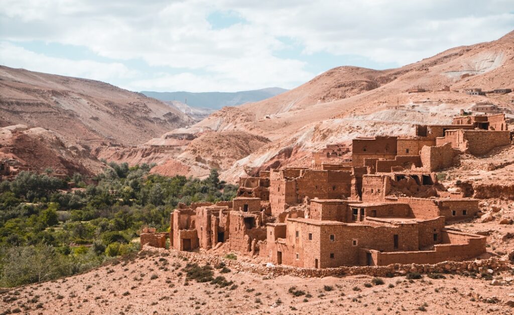 كيف تحول أموالك من الخارج لشراء عقار في المغرب بطريقة آمنة؟