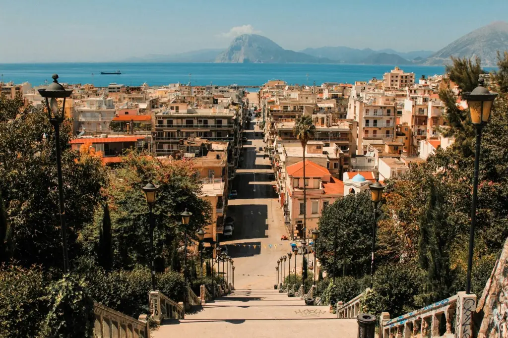 living-grece-occidentale