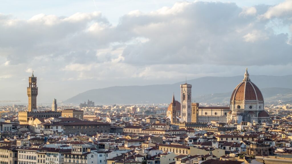 Où acheter en Lombardie : Milan, Bergame ou les lacs ?