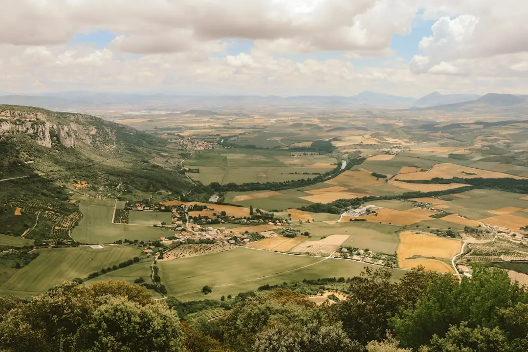 Pays basque 2026 : pouvoir d’achat élevé, marchés premium et villages marins de caractère